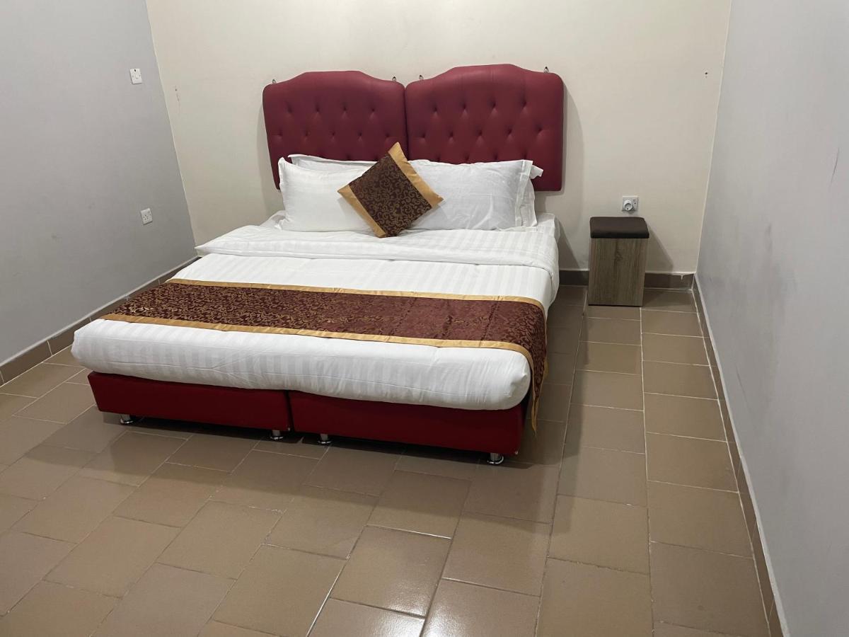Old Town Apartment Aqaba Exteriör bild
